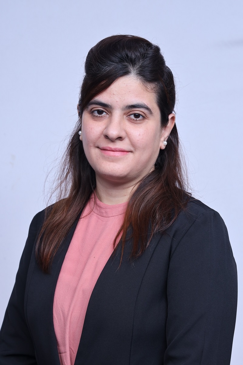 Dr. Khadijeh Menai